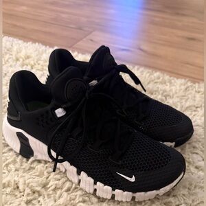 Nike Metcon Sneakers